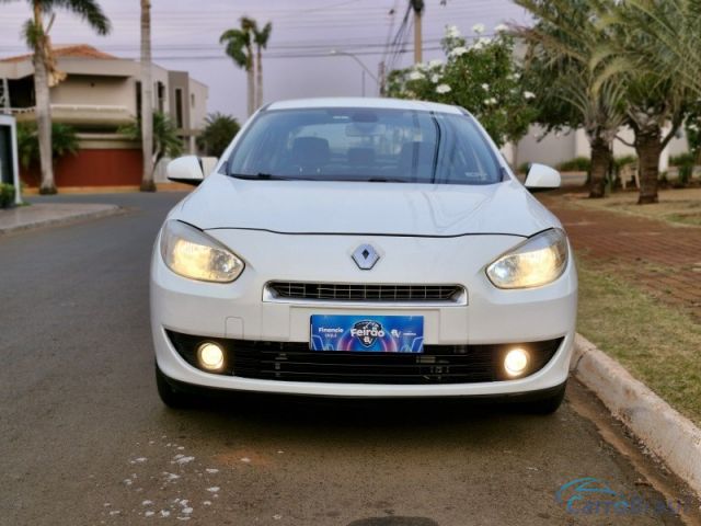 Mais detalhes do Renault Fluence Dynamique 2.0 Flex