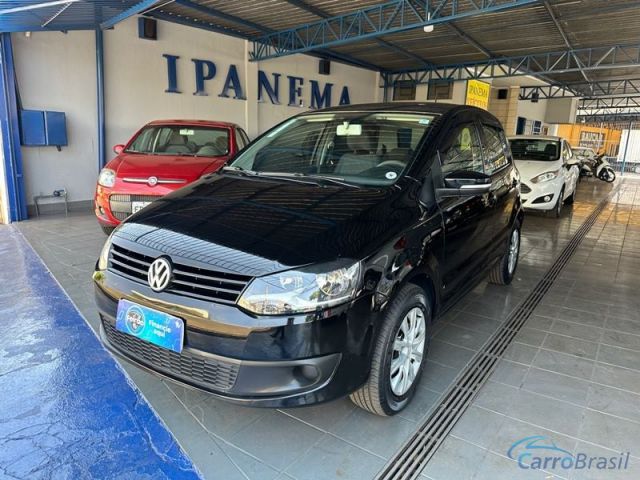 Mais detalhes do Volkswagen Fox 1.6 4P.  Flex