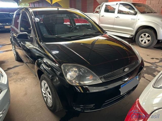 Mais detalhes do Ford Fiesta Hatch 1.0 4P. Gasolina