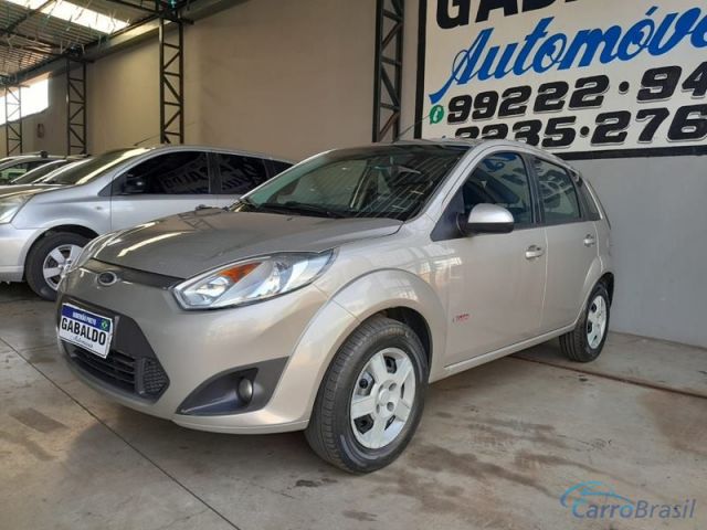 Mais detalhes do Ford Fiesta Hatch 1.6 4P.  Flex