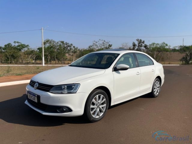 Mais detalhes do Volkswagen Jetta COMFORTLINE 2.0 FLEX COM TETO SOLAR  Flex