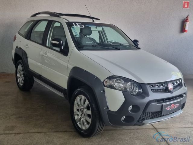 Mais detalhes do Fiat Palio Weekend 1.8 4P.  Flex