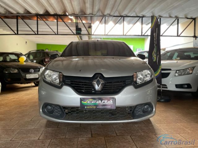 Mais detalhes do Renault Sandero Authentique 1.0 Flex