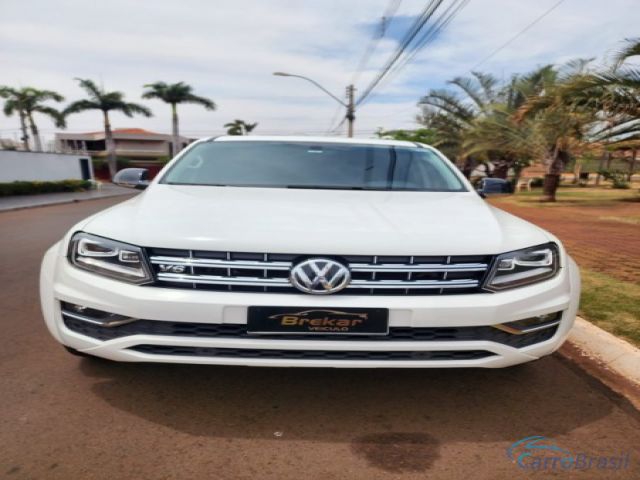 Mais detalhes do Volkswagen Amarok HighLine V6 Diesel