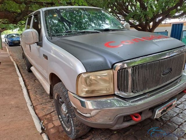 Mais detalhes do Ford F-250 XLT CD 4X2 4P.  Diesel