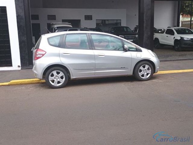 Mais detalhes do Honda Fit 1.4 Aut. 4P.  Flex