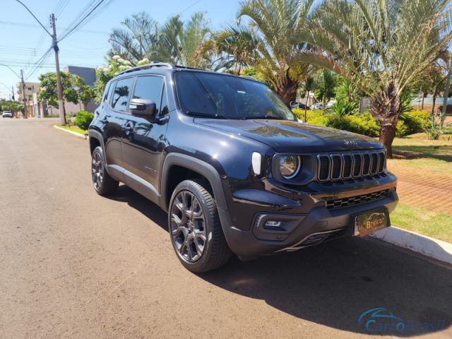 Mais detalhes do Jeep Renegade S 1.3 Turbo 4X4 Flex