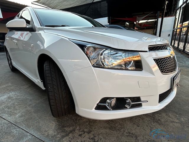 Mais detalhes do Chevrolet (GM) Cruze 1.8 LT SPORT6 16V FLEX 4P MANUAL Flex