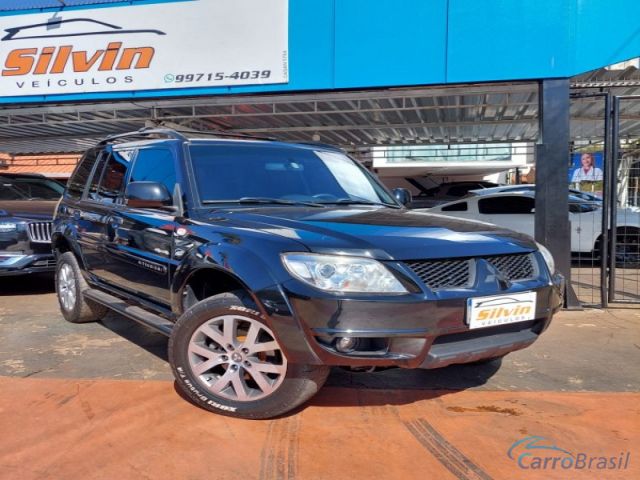 Mais detalhes do Mitsubishi Pajero PAJERO TR4 Flex