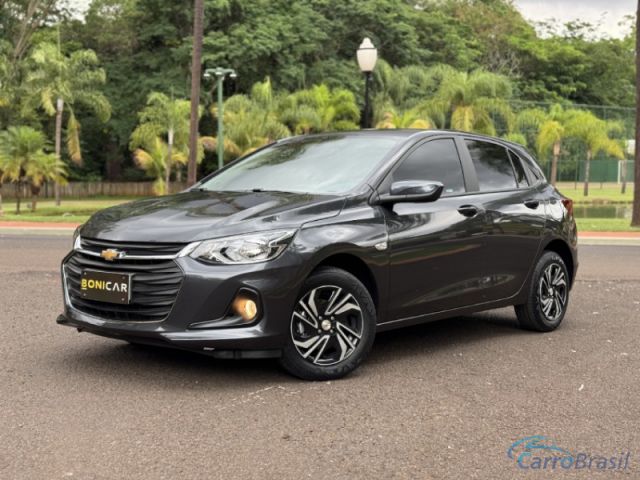 Mais detalhes do Chevrolet (GM) Onix  Flex