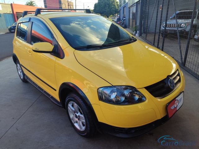 Mais detalhes do Volkswagen Fox 1.0 MI SUNRISE 8V FLEX 4P MANUAL Flex