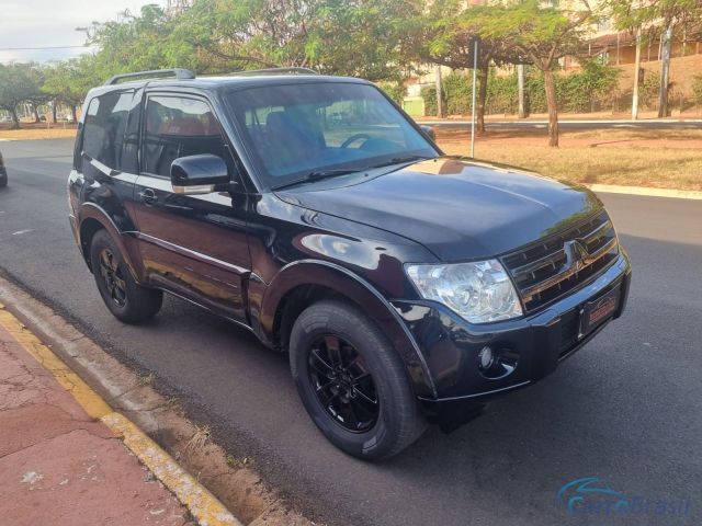 Mais detalhes do Mitsubishi Pajero HPE Full 3.2 4x4 T.I.Dies.3p Aut. Diesel