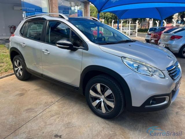 Mais detalhes do Peugeot 2008  