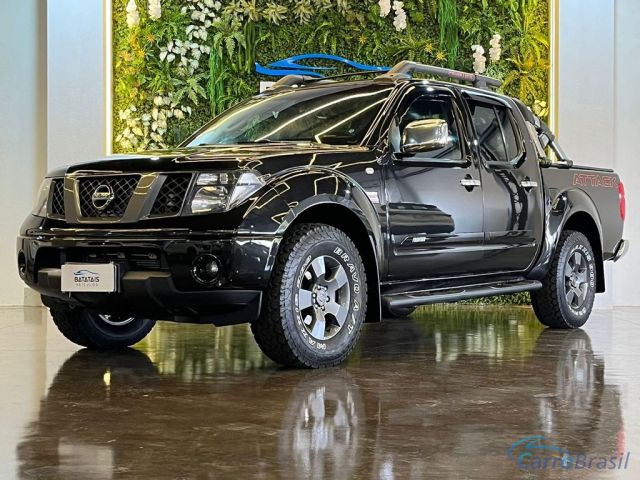 Mais detalhes do Nissan Frontier 2.5 LE ATTACK 4X4 CD TURBO ELETRONIC DIESEL 4P AUTOMTICO Diesel