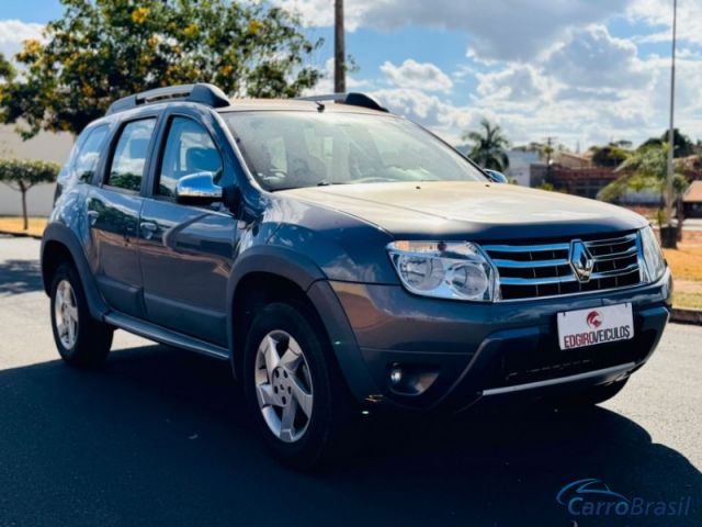 Mais detalhes do Renault Duster  Flex