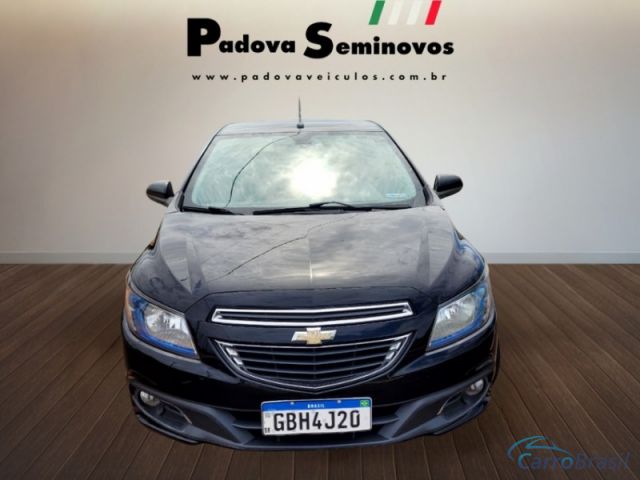 Mais detalhes do Chevrolet (GM) Onix