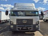 Radan Veiculos | 24-250 VW 24.280 Const 6x2 Carroceria Boiadeira Mod 2012 12/12 - foto 2