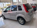 GL Veculos | Fiesta Hatch 1.0 ROCAM HATCH 8V FLEX 4P MANUAL 13/14 - foto 4